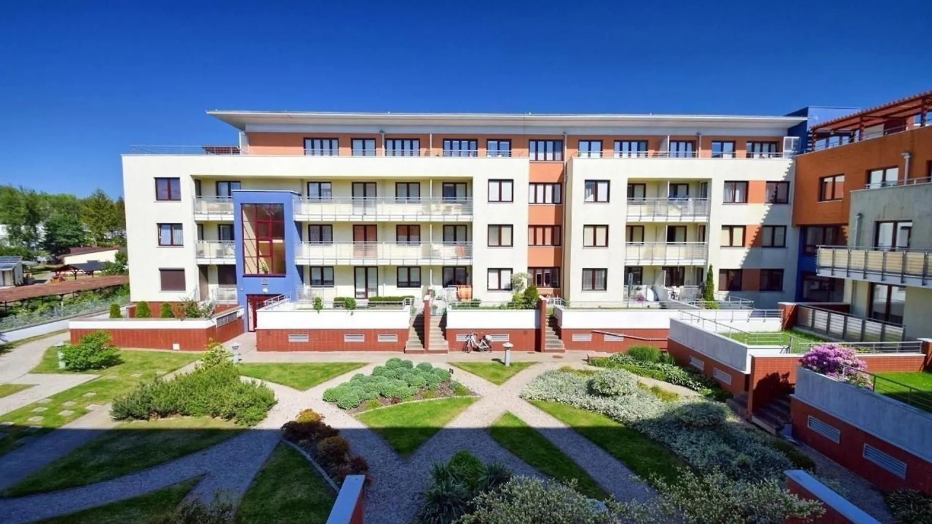 Charmantes Appartement In Kolberg Mit Garten 0*, Kolobrzeg